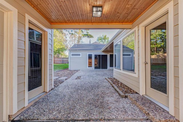 11830 Thoreau Drive, Montgomery, TX 77356