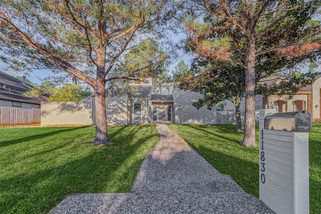 11830 Thoreau Drive, Montgomery, TX 77356