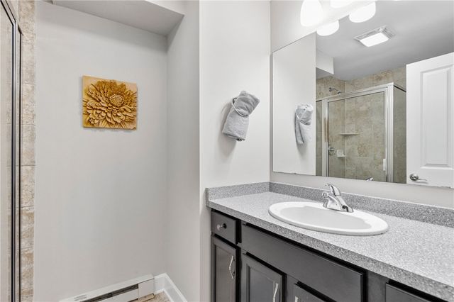 33 North Plymouth Avenue, Rochester, NY 14614