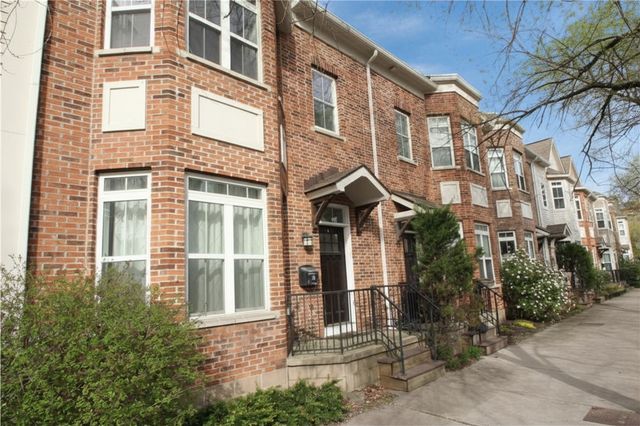 33 North Plymouth Avenue, Rochester, NY 14614