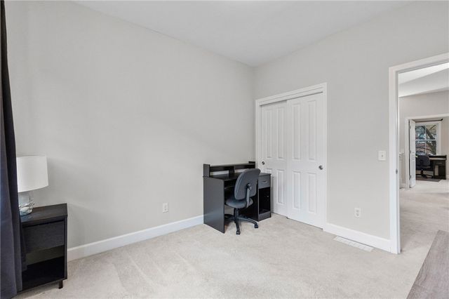 33 North Plymouth Avenue, Rochester, NY 14614