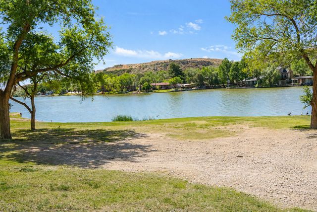 21 Comanche Drive, Lubbock, TX 79404