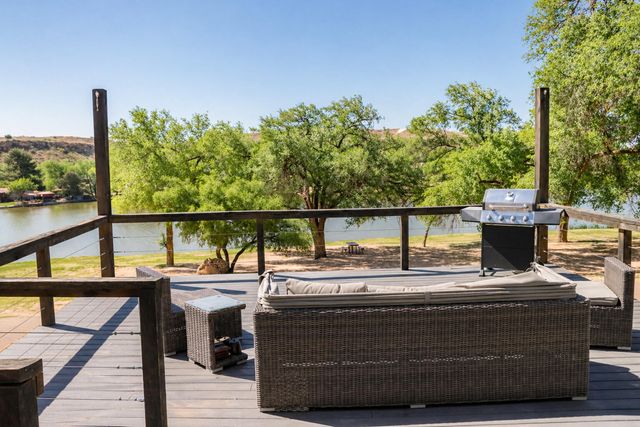 21 Comanche Drive, Lubbock, TX 79404