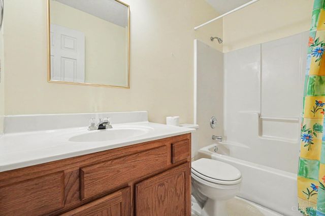 225 Morgans Way, Harrison, OH 45030