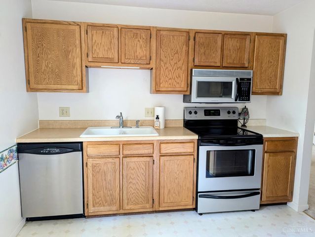 225 Morgans Way, Harrison, OH 45030