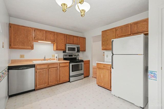 225 Morgans Way, Harrison, OH 45030