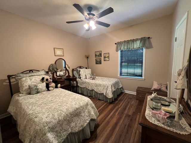 937 S Beverlye Rd, Dothan, AL 36301