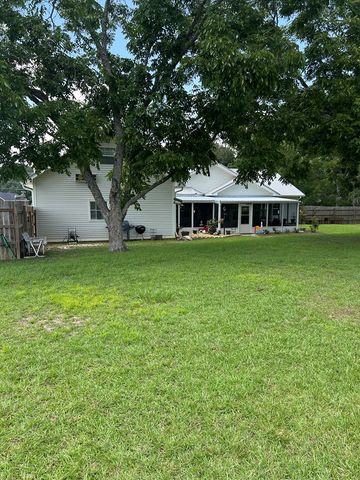 937 S Beverlye Rd, Dothan, AL 36301