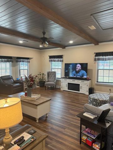 937 S Beverlye Rd, Dothan, AL 36301