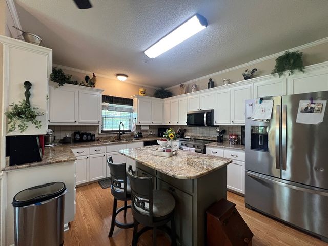 937 S Beverlye Rd, Dothan, AL 36301