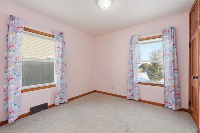 121 Moothart Street, Alburnett, IA 52202