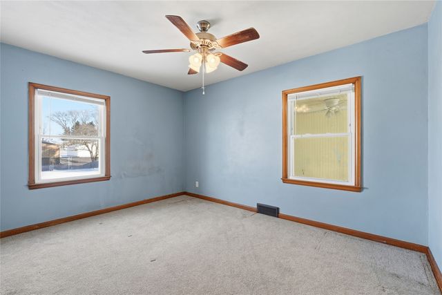 121 Moothart Street, Alburnett, IA 52202