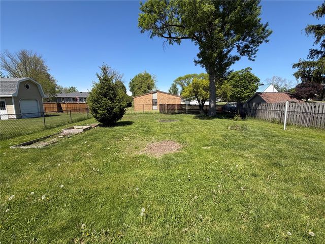 121 Moothart Street, Alburnett, IA 52202