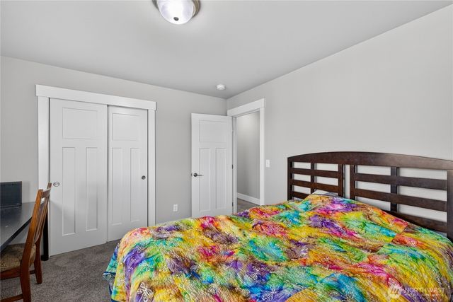 5571 Clearview Drive, Ferndale, WA 98248