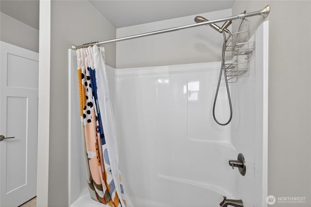 5571 Clearview Drive, Ferndale, WA 98248