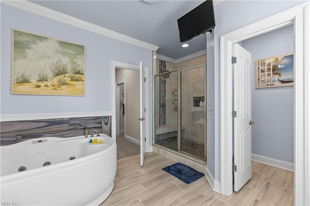 2000 English Cedar CIR, Virginia Beach, VA 23451