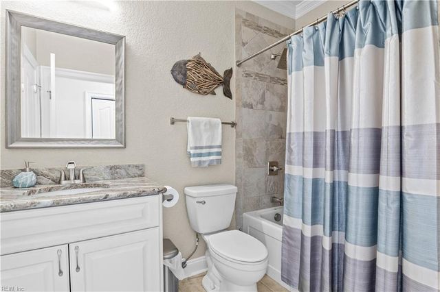 2000 English Cedar CIR, Virginia Beach, VA 23451