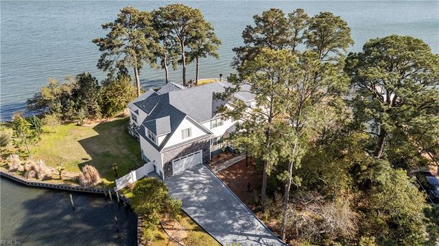 2000 English Cedar CIR, Virginia Beach, VA 23451