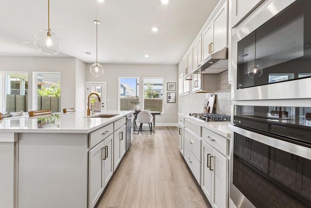 817 Venus CIR, Round Rock, TX 78664