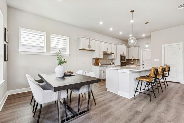 817 Venus CIR, Round Rock, TX 78664