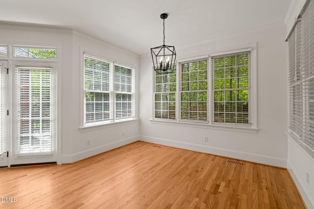 207 Oxfordshire Lane, Chapel Hill, NC 27517