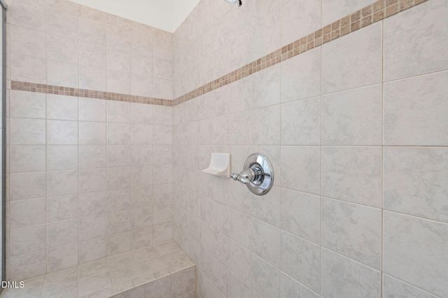 207 Oxfordshire Lane, Chapel Hill, NC 27517