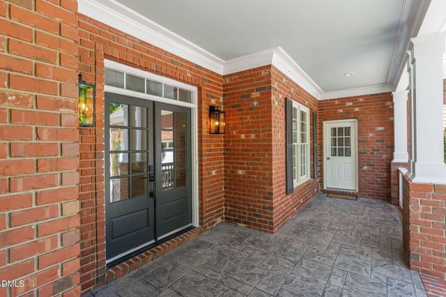 207 Oxfordshire Lane, Chapel Hill, NC 27517