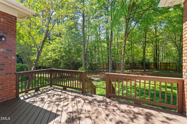 207 Oxfordshire Lane, Chapel Hill, NC 27517