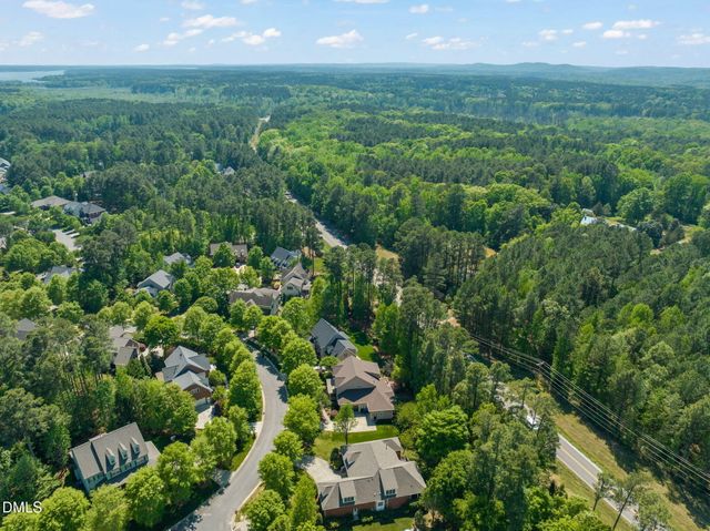 207 Oxfordshire Lane, Chapel Hill, NC 27517