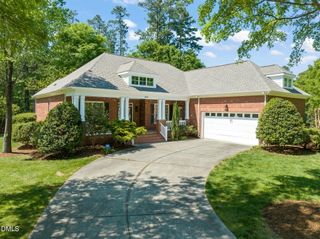 207 Oxfordshire Lane, Chapel Hill, NC 27517