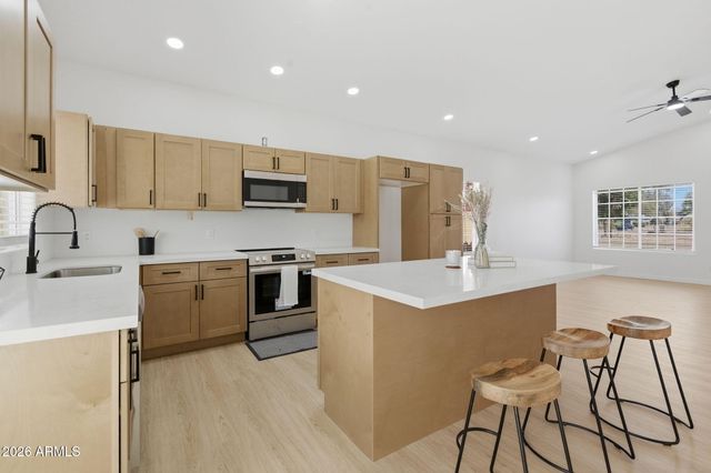 17406 N 22ND Street, Phoenix, AZ 85022