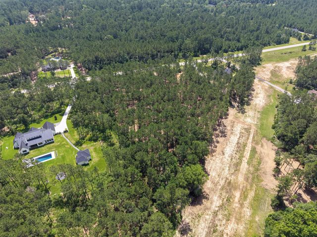 15625 Forest Grove Drive, Willis, TX 77378