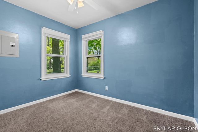 1081 Vick Road, Norton Shores City, MI 49441