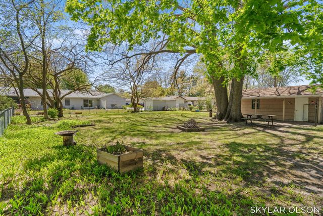 1081 Vick Road, Norton Shores City, MI 49441