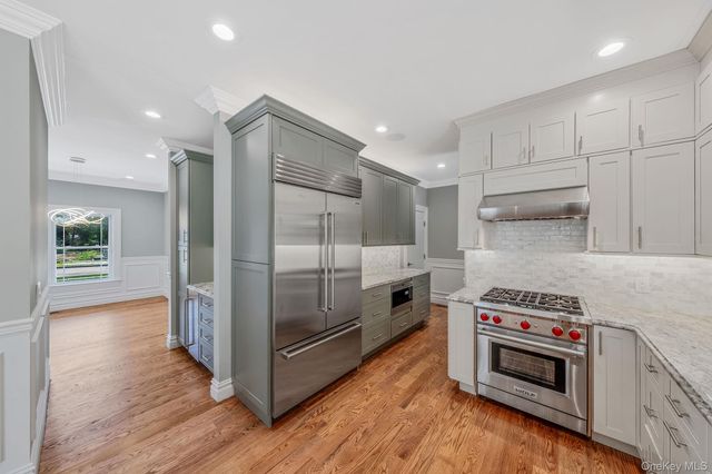 NC Pine Street, Port Jefferson Station, NY 11776