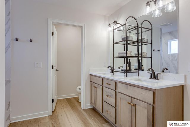 10911 N 161 Avenue, Bennington, NE 68007