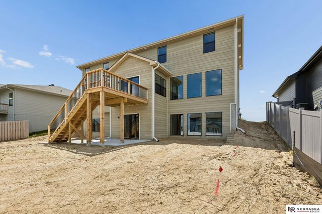 10911 N 161 Avenue, Bennington, NE 68007