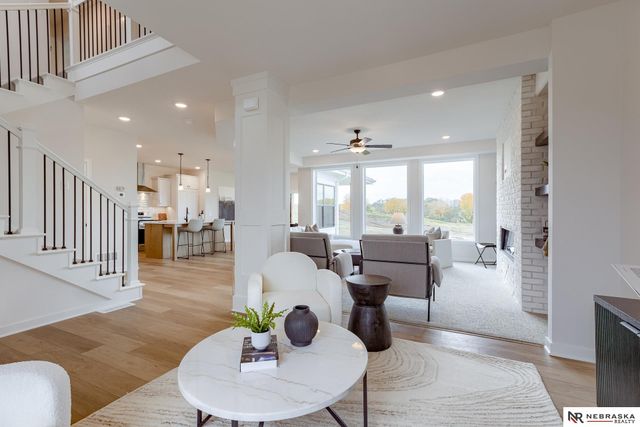 10911 N 161 Avenue, Bennington, NE 68007