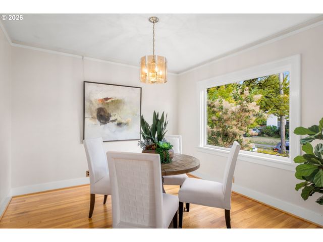 3329 Ne TILLAMOOK St, Portland, OR 97212