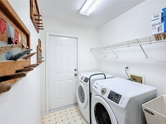 3061 NW 49TH AVENUE, Ocala, FL 34482