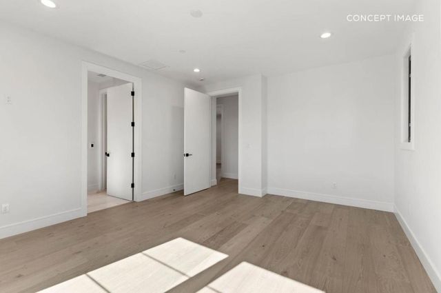 2171 Manzanita Avenue, Menlo Park, CA 94025