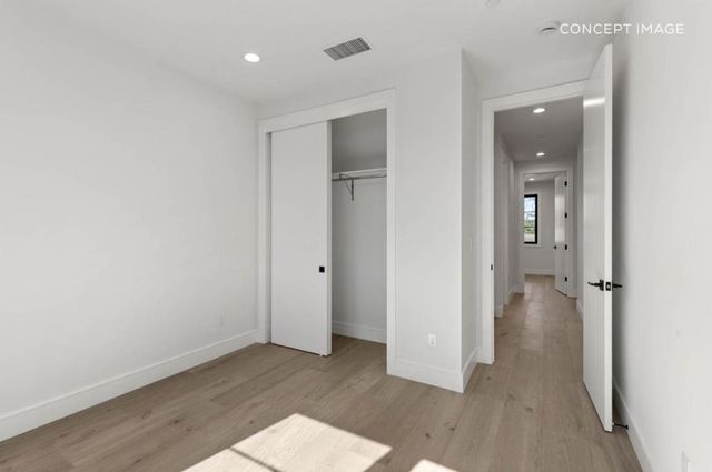2171 Manzanita Avenue, Menlo Park, CA 94025