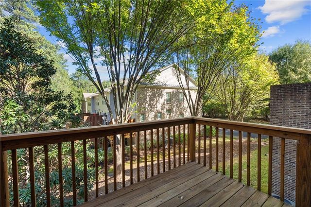 2015 Eagle Ridge, Roswell, GA 30076