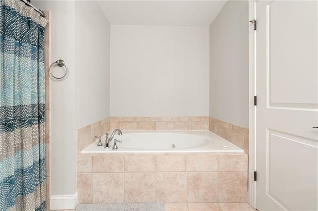 2015 Eagle Ridge, Roswell, GA 30076