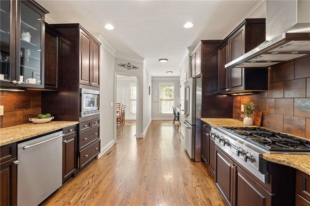 2015 Eagle Ridge, Roswell, GA 30076