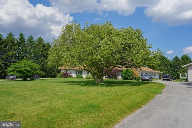 389 BASEHOAR RD, Littlestown, PA 17340