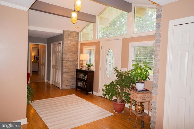 389 BASEHOAR RD, Littlestown, PA 17340