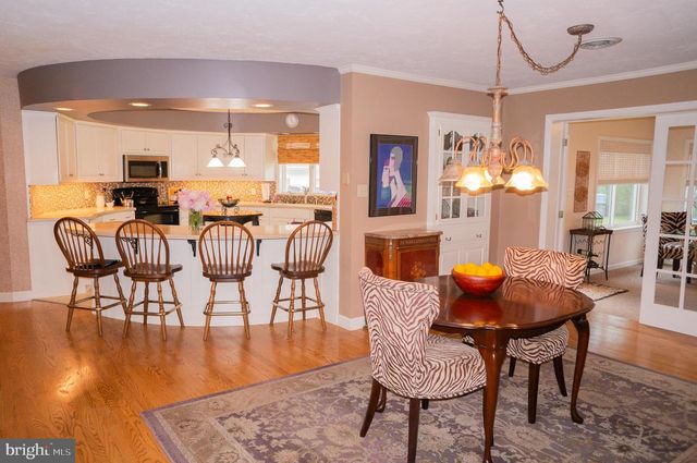 389 BASEHOAR RD, Littlestown, PA 17340