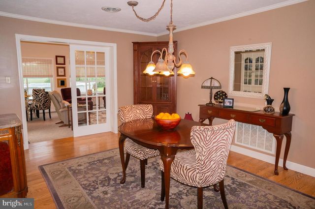 389 BASEHOAR RD, Littlestown, PA 17340