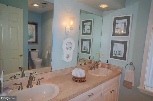 389 BASEHOAR RD, Littlestown, PA 17340